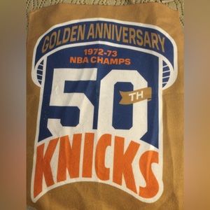 NWT Knicks 30th anniversary 1973 team towel